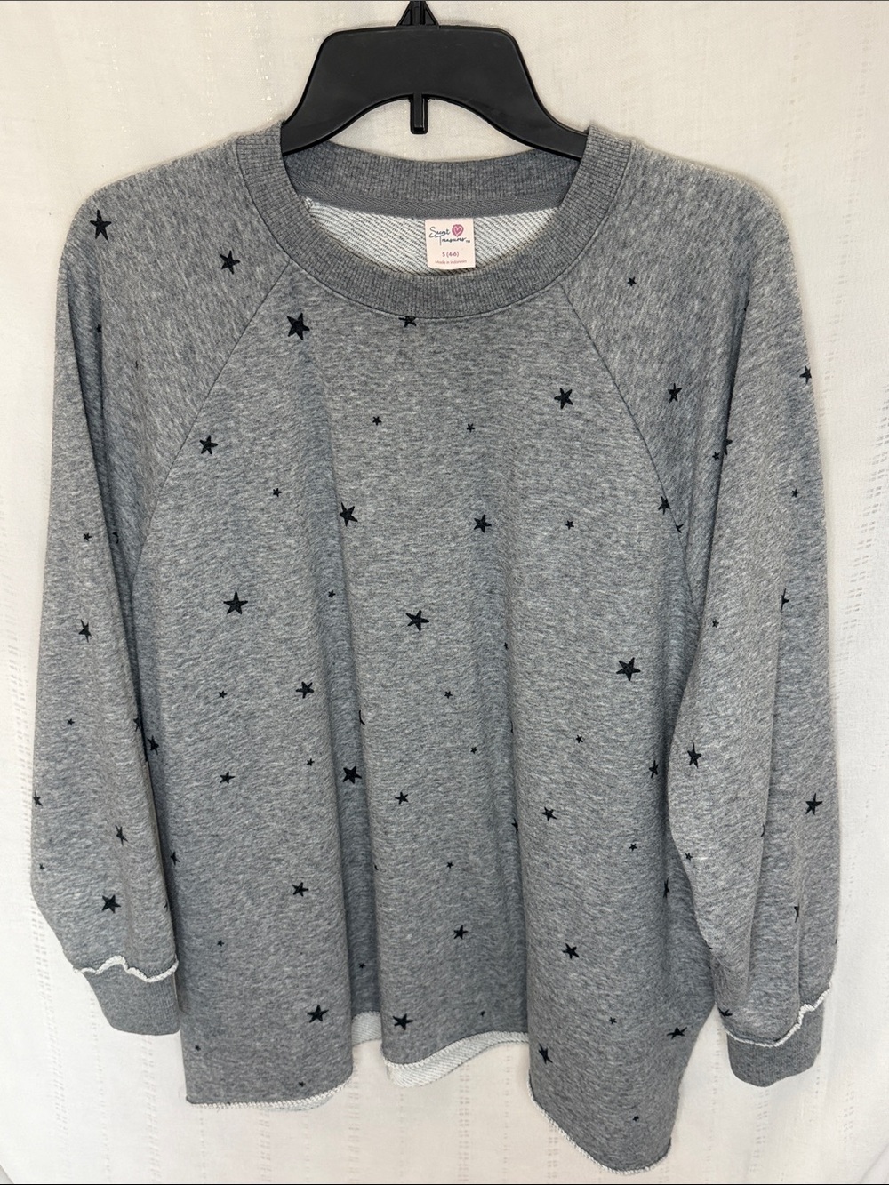 Secret Treasures Heather Gray Crewneck Sweatshirt